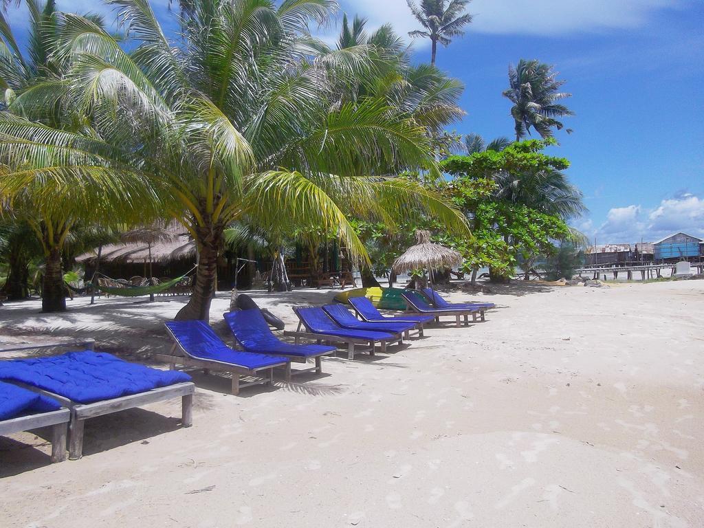 Palm Beach Bungalow Resort Prek Svay Village ภายนอก รูปภาพ