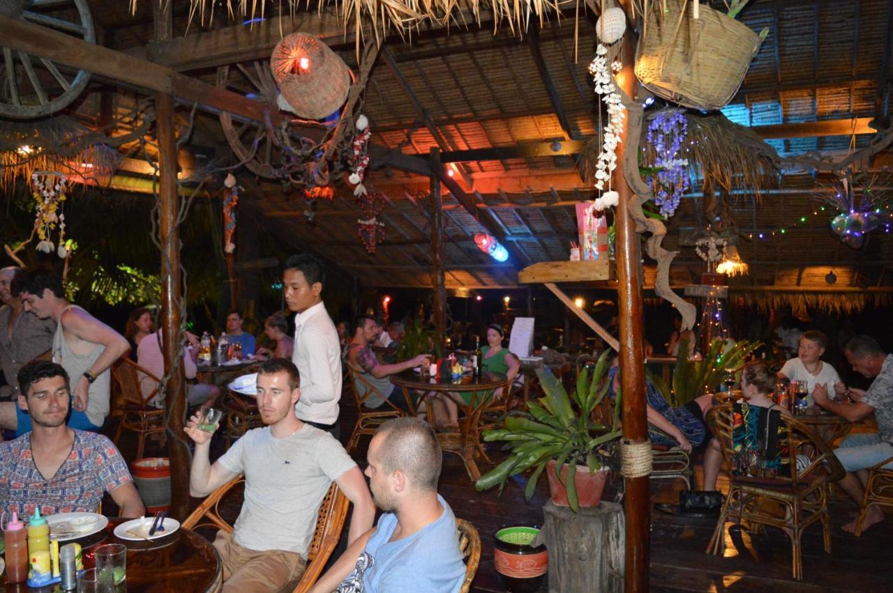 Palm Beach Bungalow Resort Prek Svay Village ภายนอก รูปภาพ
